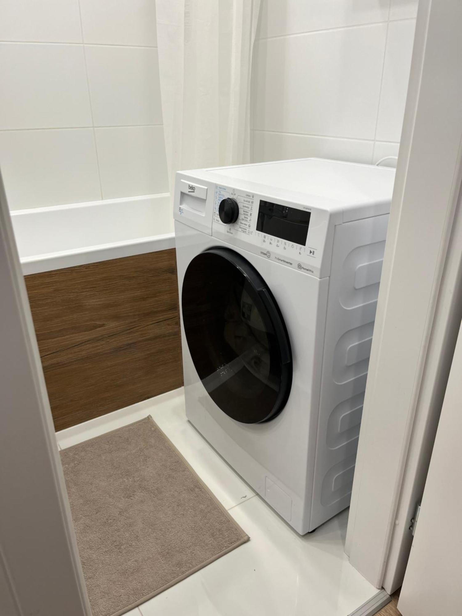 Elegant Escape Apartment III - Free Parking, Easy Access To City Center Μπρατισλάβα Εξωτερικό φωτογραφία